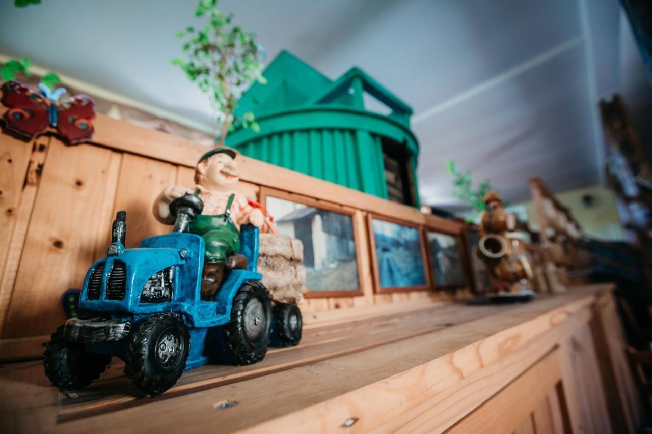 ホテル Moara De Piatra Carta  エクステリア 写真