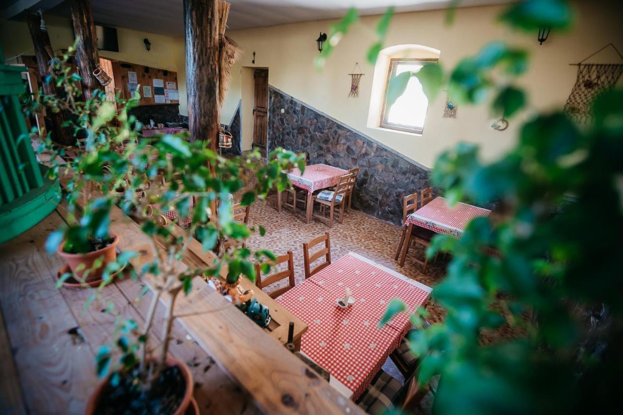ホテル Moara De Piatra Carta  エクステリア 写真
